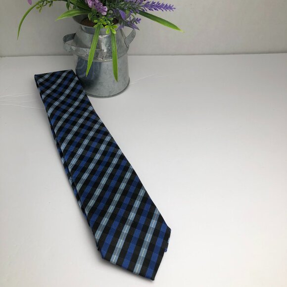 Croft & Barrow Blue Black Hand Made White 100% Polyester Men’s Neck Tie - Picture 1 of 6